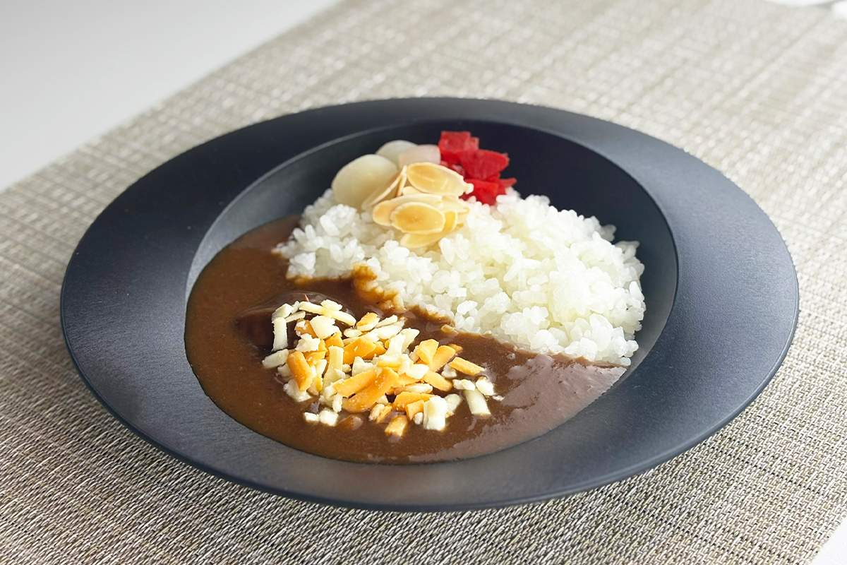 知立特製スパイスチーズカレー